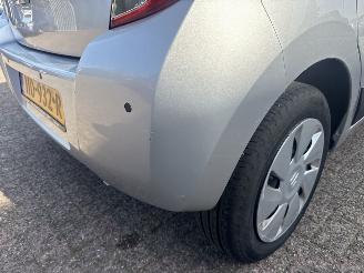Suzuki Celerio 1.0 Comfort AUTOMAAT WEINIG KILOMETERS picture 16