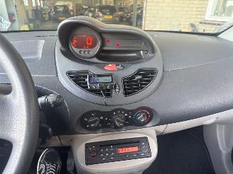Renault Twingo 1.2 Authentique picture 13