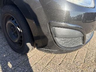 Renault Twingo 1.2 Authentique picture 12