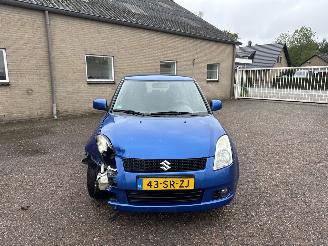 Suzuki Swift 1.3 Shogun picture 2