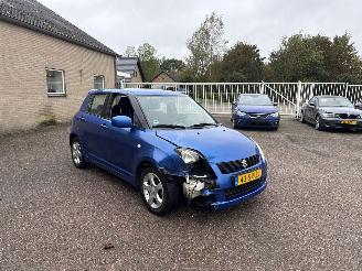 damaged passenger cars Suzuki Swift 1.3 Shogun 2006/4