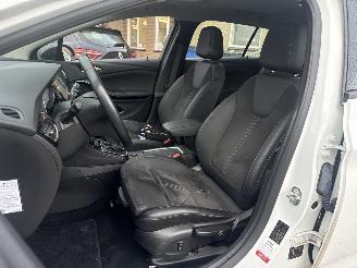 Opel Astra SPORTS TOURER 1.4 Turbo picture 32