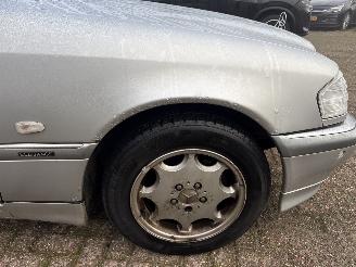 Mercedes C-klasse 240 Sport AUTOMAAT picture 17