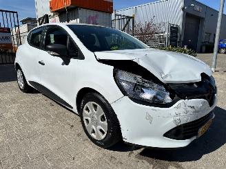 škoda osobní automobily Renault Clio 0.9 TCe Authentique 2015/7