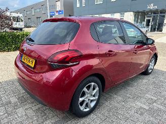 Peugeot 208 1.2 PureTech Blue Lease Premium picture 6
