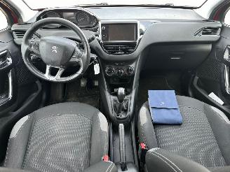 Peugeot 208 1.2 PureTech Blue Lease Premium picture 15