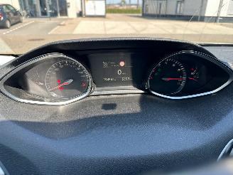 Peugeot 308 SW 1.2 PureTech Blue Lease Premium picture 9