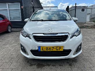 Peugeot 108 1.0 e-VTi Allure picture 2