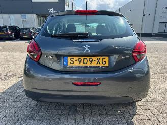 Peugeot 208 1.2 PureTech Blue Lion picture 6