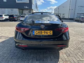 Alfa Romeo Giulia 2.2 Super picture 5
