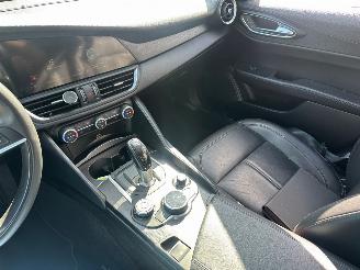 Alfa Romeo Giulia 2.2 Super picture 12