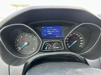Ford Focus 1.0 EcoBoost Titanium picture 9