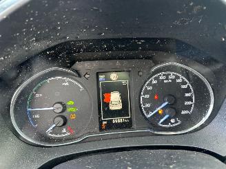 Toyota Yaris 1.5 Hybrid Premium picture 12
