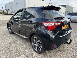 Toyota Yaris 1.5 Hybrid Premium picture 6