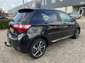 Toyota Yaris 1.5 Hybrid Premium picture 8
