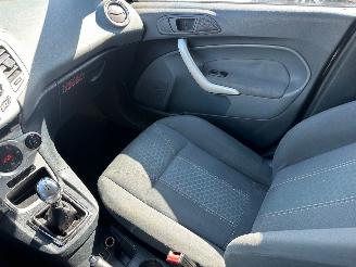 Ford Fiesta 1.25 Trend picture 11