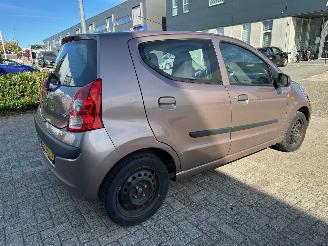 Nissan Pixo 1.0 Acenta picture 6