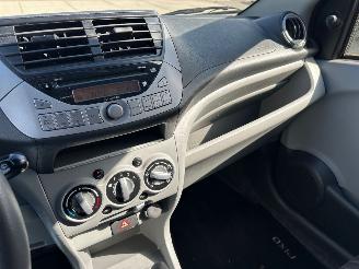 Nissan Pixo 1.0 Acenta picture 11