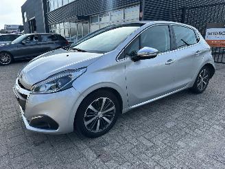 Peugeot 208 1.2 PureTech Active picture 3