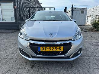 Peugeot 208 1.2 PureTech Active picture 2