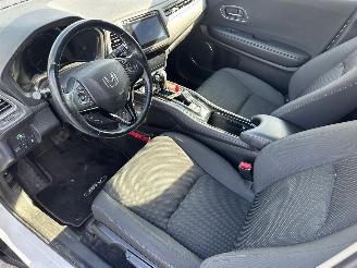 Honda Hr-v 1.5 i-VTEC Elegance picture 8