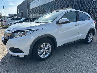 Honda Hr-v 1.5 i-VTEC Elegance picture 3