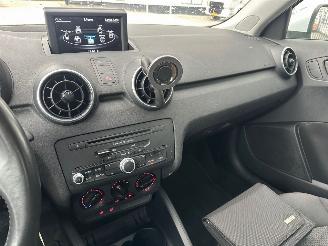 Audi A1 1.2 TFSI Attraction Pro Line Business picture 12