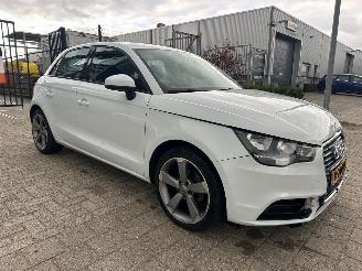  Audi A1 1.2 TFSI Attraction Pro Line Business 2014/1