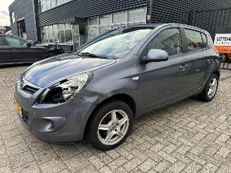 Hyundai I-20 1.2i i-Drive picture 3