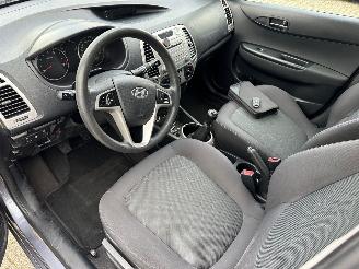 Hyundai I-20 1.2i i-Drive picture 7