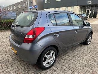Hyundai I-20 1.2i i-Drive picture 6