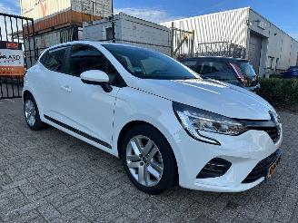 Schadeauto Renault Clio 1.0 TCe Zen 2020/3