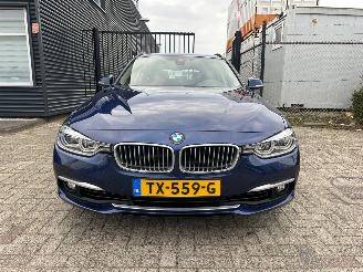 BMW 3-serie 318i Luxury Edition picture 2