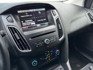Ford Focus Wagon 1.0 Trend | Nieuwe riem! picture 13