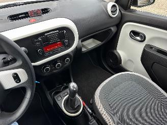 Renault Twingo 1.0 SCe Collection picture 11