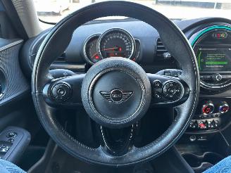 Mini Clubman ONE picture 8