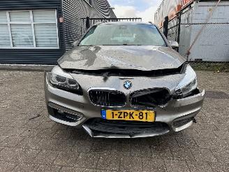 BMW 2-serie Active Tourer 220i High Executive picture 2