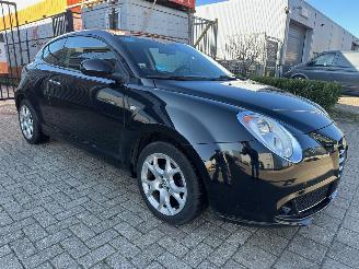 krockskadad bil auto Alfa Romeo MiTo 1.4 Distinctive 2010/2