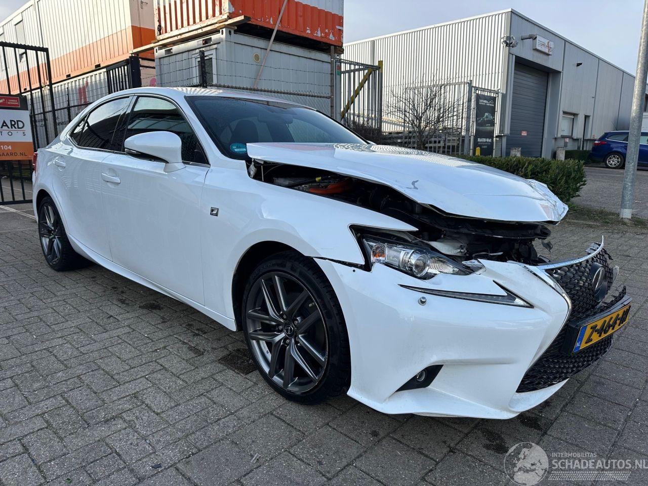 Lexus IS 300h F Sport Edition
