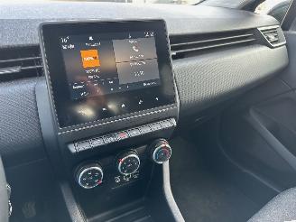 Renault Clio 1.0 TCe Zen picture 13