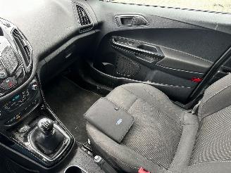 Ford B-Max 1.6 TDCI Titanium picture 12