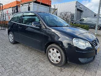 Damaged car Volkswagen Polo 1.2 Easyline Airco 2008/11