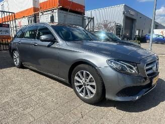 Unfallwagen Mercedes E-klasse Estate 200 d Business Solution 2019/1