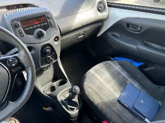 Peugeot 108 1.0 e-VTi Active picture 10