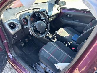 Peugeot 108 1.0 e-VTi Première picture 8