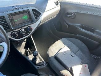 Kia Picanto 1.2 CVVT ISG Airco picture 10