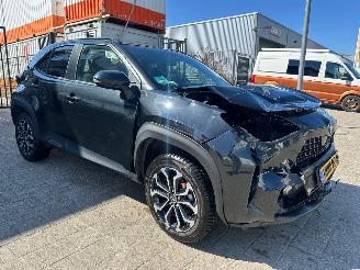 Unfallwagen Toyota Yaris Cross 1.5 Hybrid Dynamic 2023/12