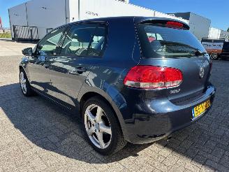 Volkswagen Golf 1.2 TSI Trendline BlueMotion Automaat picture 4