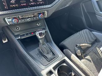 Audi Q3 35 TFSI S edition picture 12