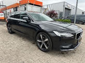 Coche accidentado Volvo V-90 2.0 T5 Momentum 2017/11